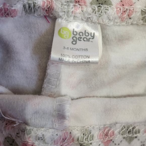 Baby clothing - Picture 8 of 16